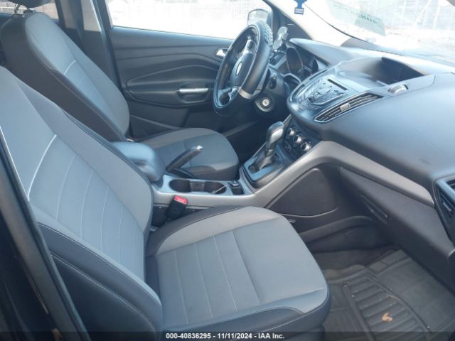 1FMCU0GX5EUD73440 Ford ESCAPE SE