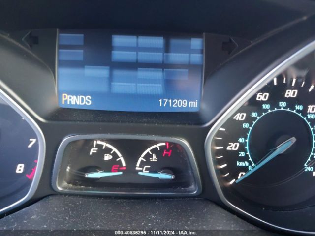 1FMCU0GX5EUD73440 Ford ESCAPE SE