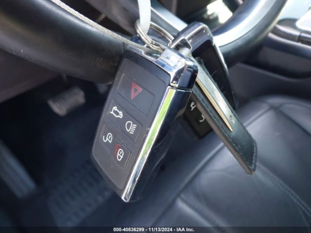 SALZJ2FX8LH115190 Land Rover Range Rover Evoque S
