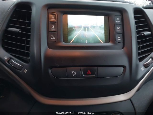 1C4PJLAB4GW264214 Jeep Cherokee Sport