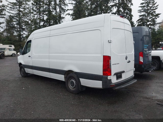 W1Y40CHY0NT095769 Mercedes-Benz Sprinter 2500 High Roof I4