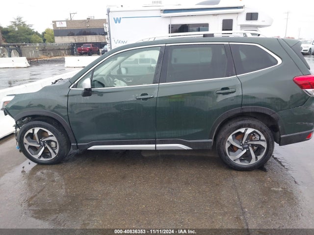 JF2SKARC9NH402664 Subaru Forester Touring