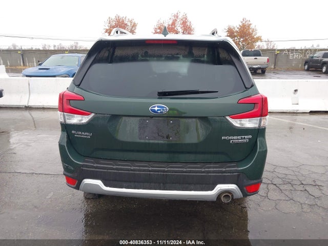 JF2SKARC9NH402664 Subaru Forester Touring