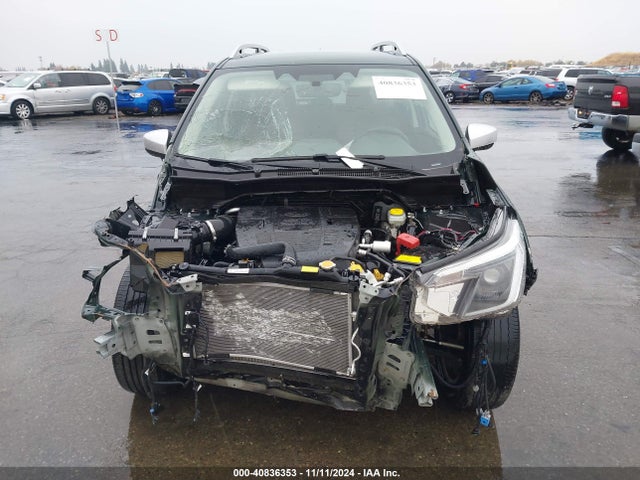JF2SKARC9NH402664 Subaru Forester Touring