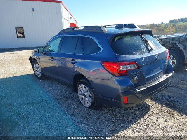 Subaru Outback 2.5i Premium 2018 4S4BSAFC9J3245580 Image 3