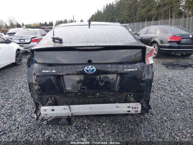 JTDKARFU7H3031874 Toyota Prius Three Touring