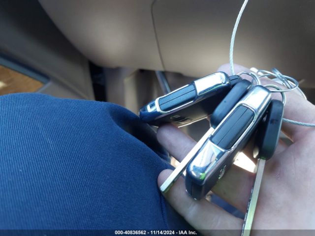 3GTU2NEC7JG512329 GMC Sierra 1500 Slt