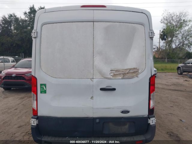 1FTYE1CM9HKB06312 Ford Transit-150