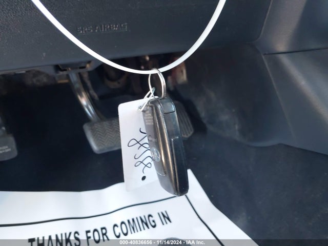 Toyota Prius Two 2018 JTDKBRFU6J3584826 Image 11