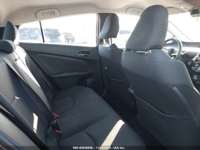 Toyota Prius Two 2018 JTDKBRFU6J3584826 Image 8