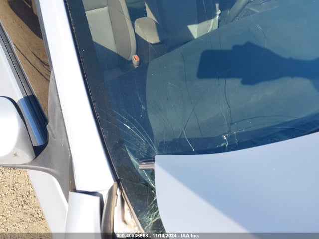 Toyota COROLLA LE 2017 2T1BURHE9HC803005 Image 18
