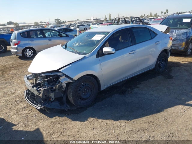 Toyota COROLLA LE 2017 2T1BURHE9HC803005 Image 2