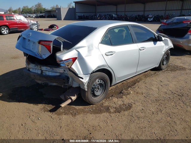 Toyota COROLLA LE 2017 2T1BURHE9HC803005 Image 4