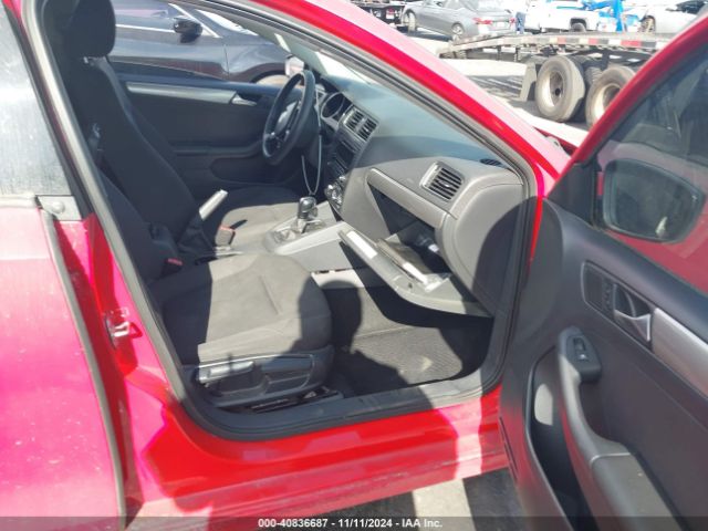3VWD17AJXFM333825 Volkswagen Jetta 1.8t Se