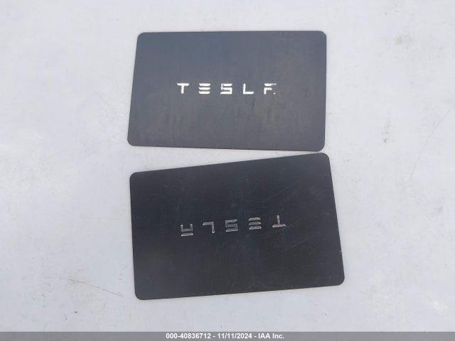 2022 TESLA MODEL Y 7SAYGDEE8NF573282 Photo 10