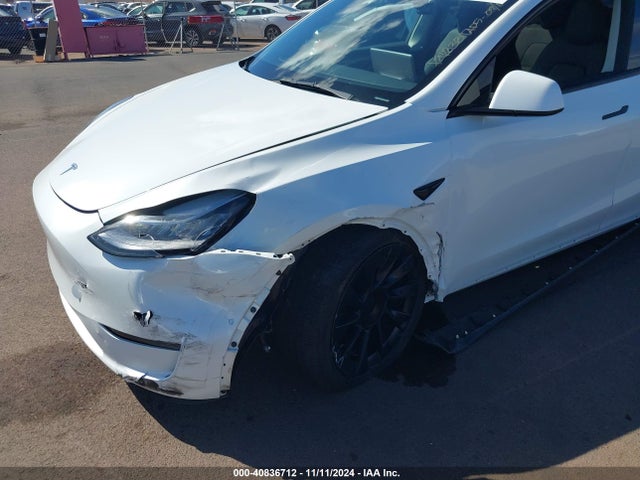 2022 TESLA MODEL Y 7SAYGDEE8NF573282 Photo 5