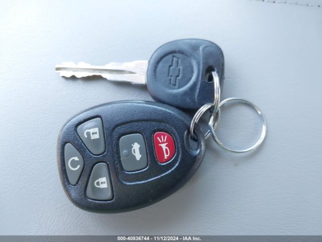 2G1WB5E39E1105080 Chevrolet Impala Limited Lt