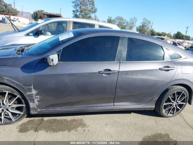 2HGFC2F52JH528699 Honda Civic Lx