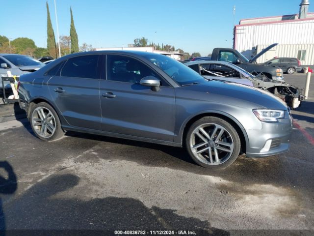 WAUAUGFF9J1049722 Audi A3 2.0t Premium/2.0t Tech Premium