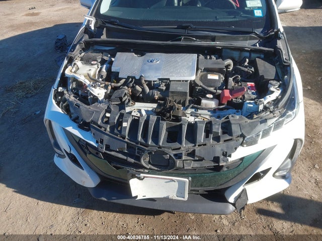 JTDKARFP1H3000677 Toyota Prius Prime Advanced