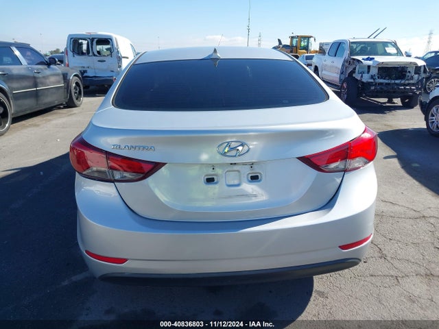 Hyundai ELANTRA SE 2015 5NPDH4AE5FH575914 Image 15