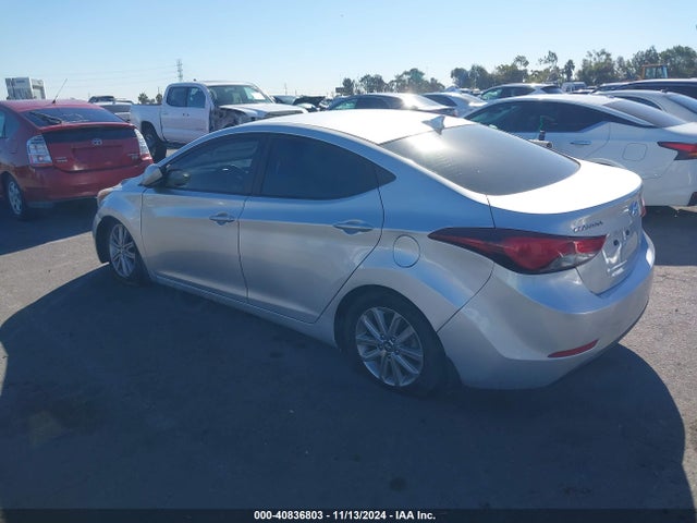 Hyundai ELANTRA SE 2015 5NPDH4AE5FH575914 Image 3