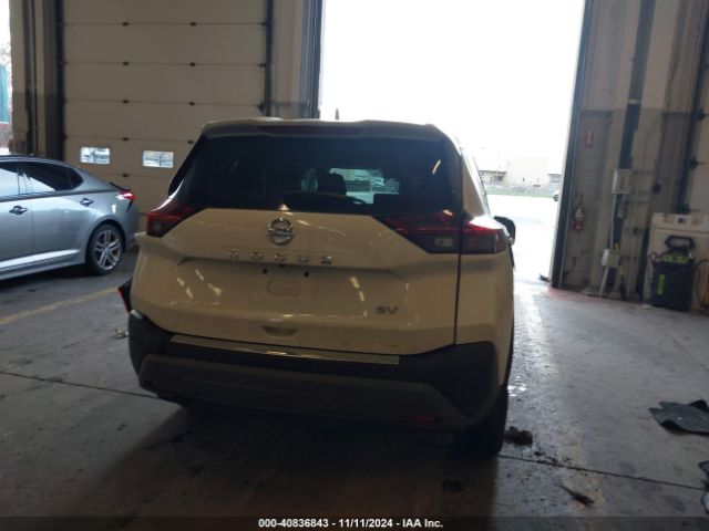 JN8AT3BA6MW014673 Nissan Rogue Sv Fwd