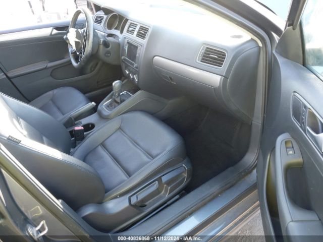 3VWDB7AJ7HM334379 Volkswagen Jetta 1.4t Se