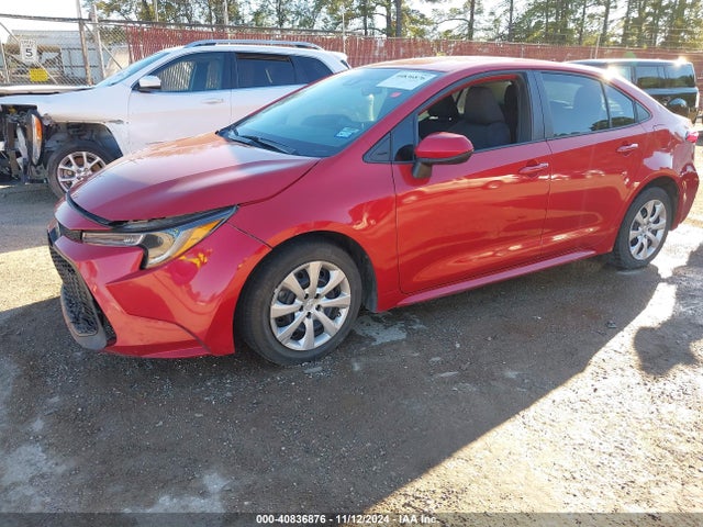 Toyota COROLLA LE 2020 5YFEPRAE2LP099401 Image 2