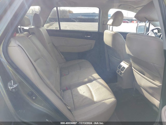 Subaru Outback 2.5i Limited 2016 4S4BSBNC4G3212048 Image 8