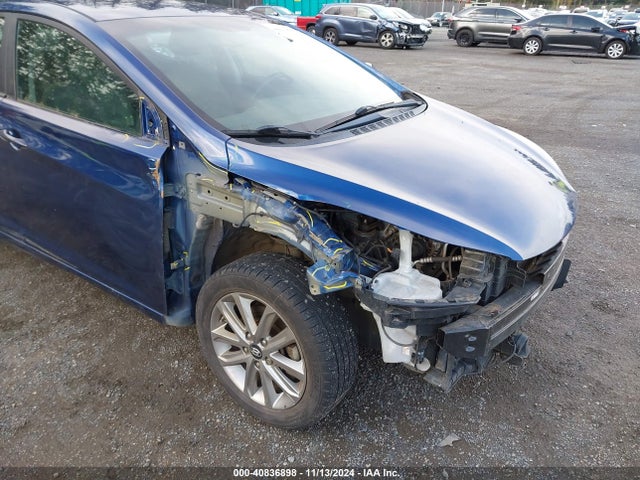 Hyundai ELANTRA SE 2015 5NPDH4AE2FH559685 Image 6