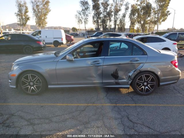 WDDGF4HB6EA905313 Mercedes-Benz C 250 Luxury/sport