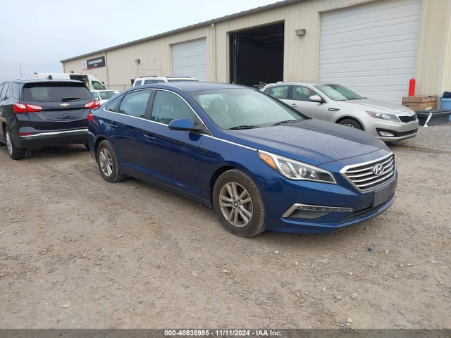 Hyundai SONATA SE 2015 5NPE24AF0FH154567 Image 1