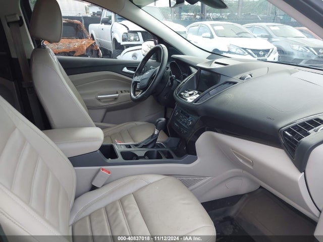Ford Escape Titanium 2017 1FMCU0J93HUD85438 Image 5