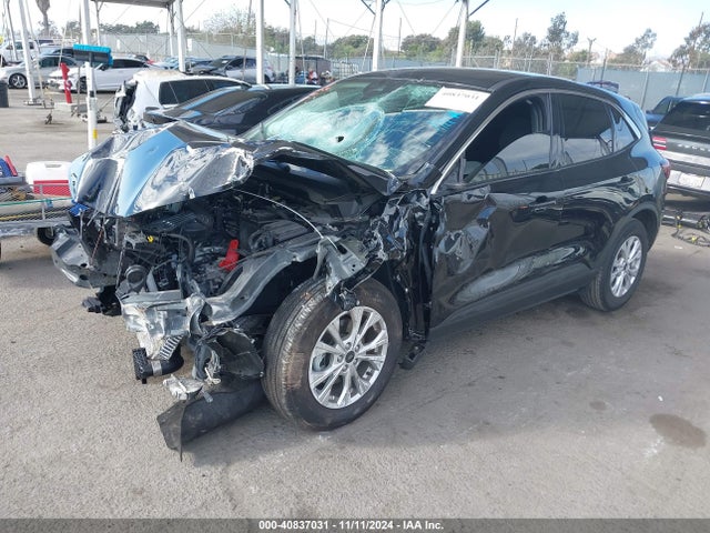 Ford Escape Active 2023 1FMCU0GN0PUB12282 Image 2