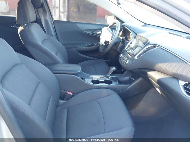 Chevrolet MALIBU LT 2019 1G1ZD5ST0KF152918 Image 5