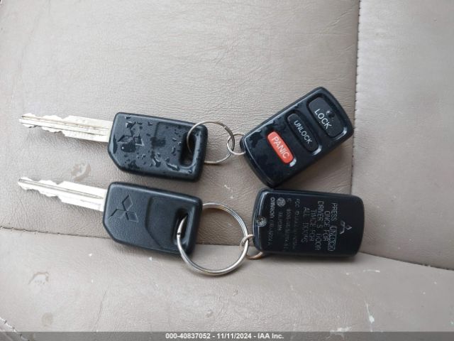 2000 MITSUBISHI MONTERO SPORT JA4LS31H9YP800113 Photo 10