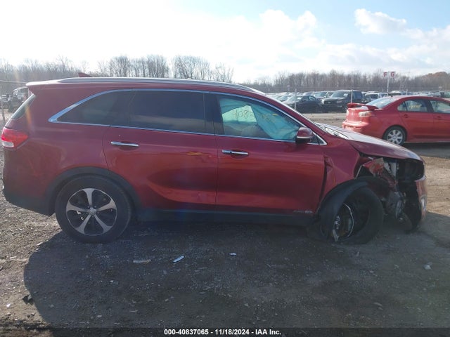 5XYPHDA55JG424617 KIA Sorento 3.3l Ex