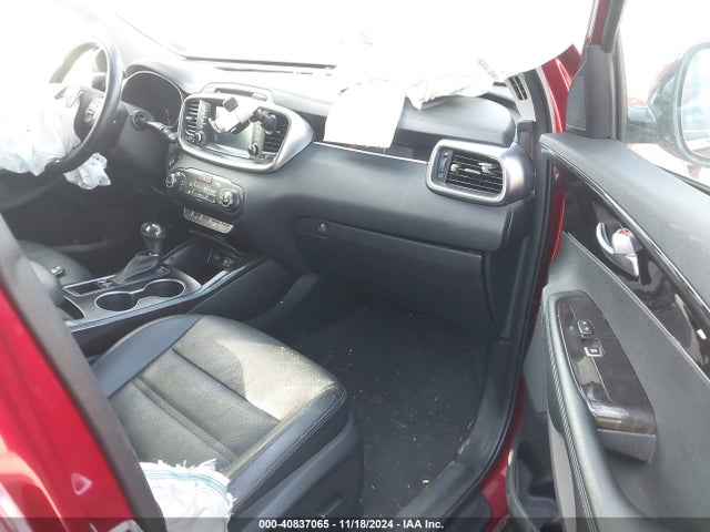 5XYPHDA55JG424617 KIA Sorento 3.3l Ex