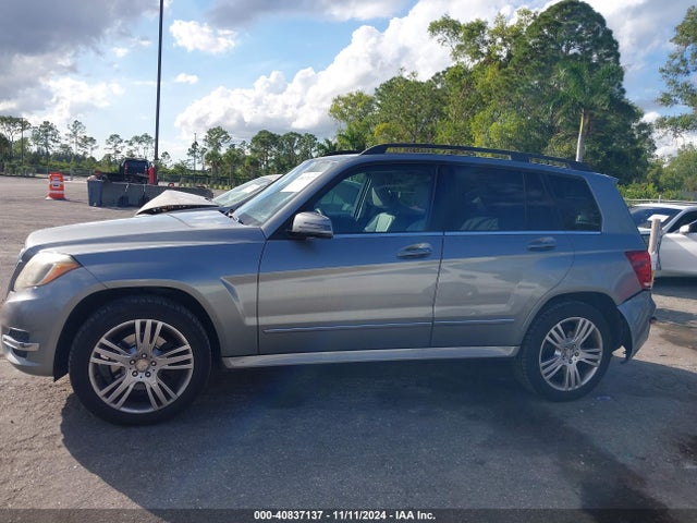 WDCGG5HB5FG419839 Mercedes-Benz GLK 350