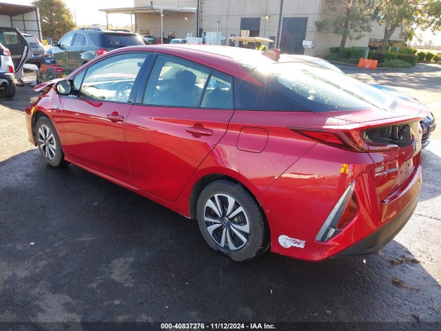 JTDKARFP1H3064833 Toyota PRIUS PRIME