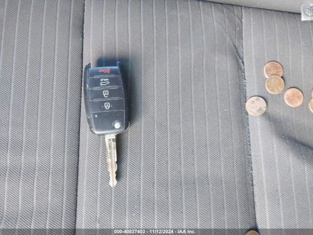 KNAFX4A64E5125378 KIA FORTE LX