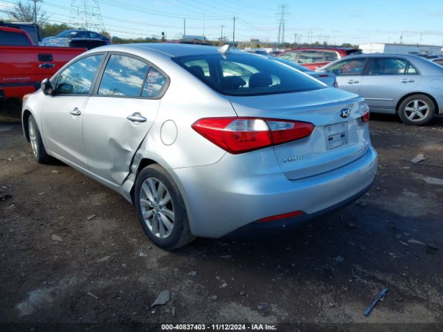 KNAFX4A64E5125378 KIA FORTE LX