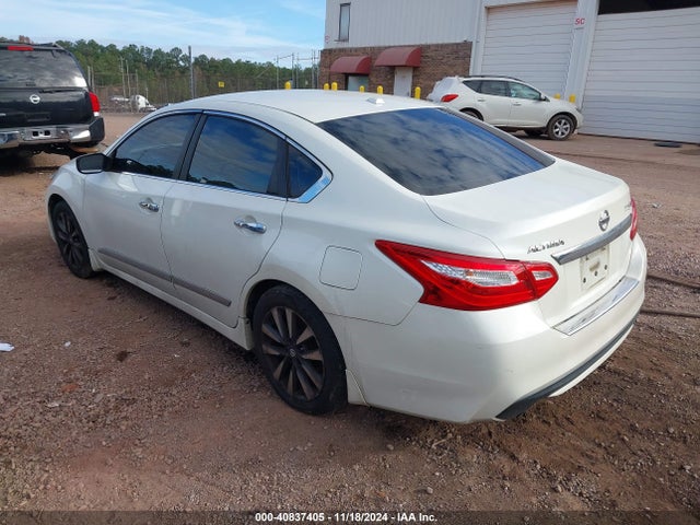 Nissan Altima 2.5 Sv 2017 1N4AL3AP7HC276345 Image 3