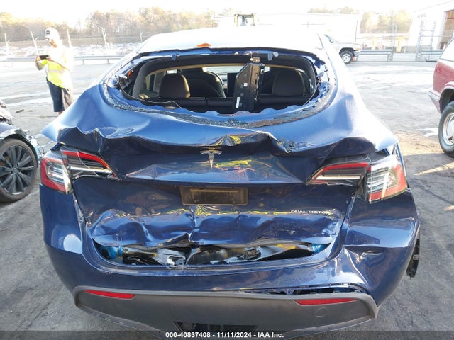2024 TESLA MODEL Y 7SAYGDEE4RF984359 Photo 5
