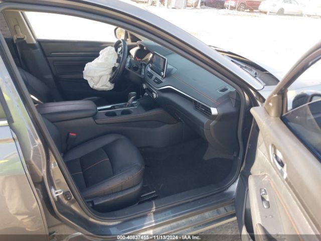 1N4BL4CV7NN309690 Nissan Altima Sr Fwd