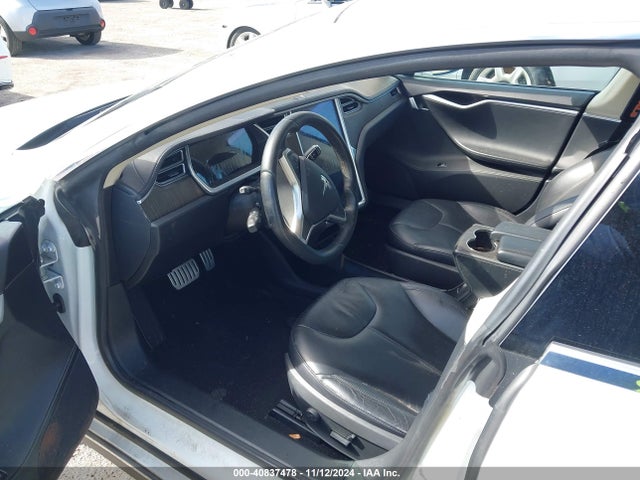 2014 TESLA MODEL S 5YJSA1S11EFP30431 Photo 4