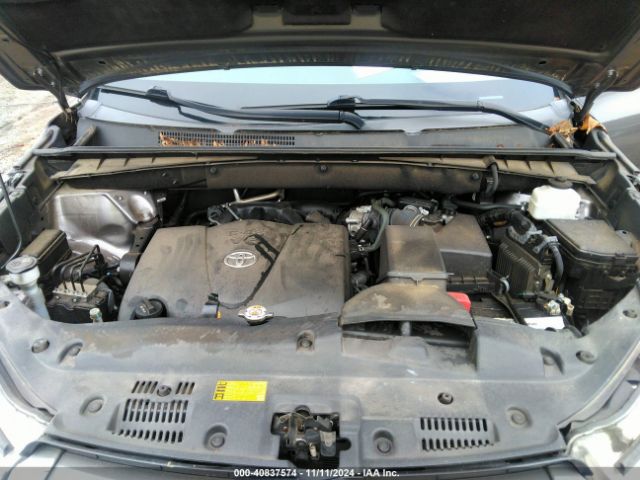 5TDJZRFH0KS579731 Toyota Highlander Xle