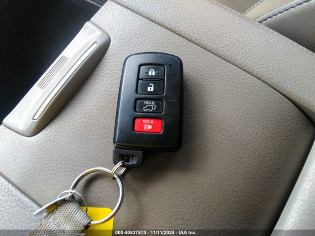 5TDJZRFH0KS579731 Toyota Highlander Xle