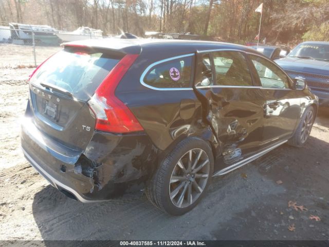 YV126MEB2F1189126 Volvo V60 T5 Premier